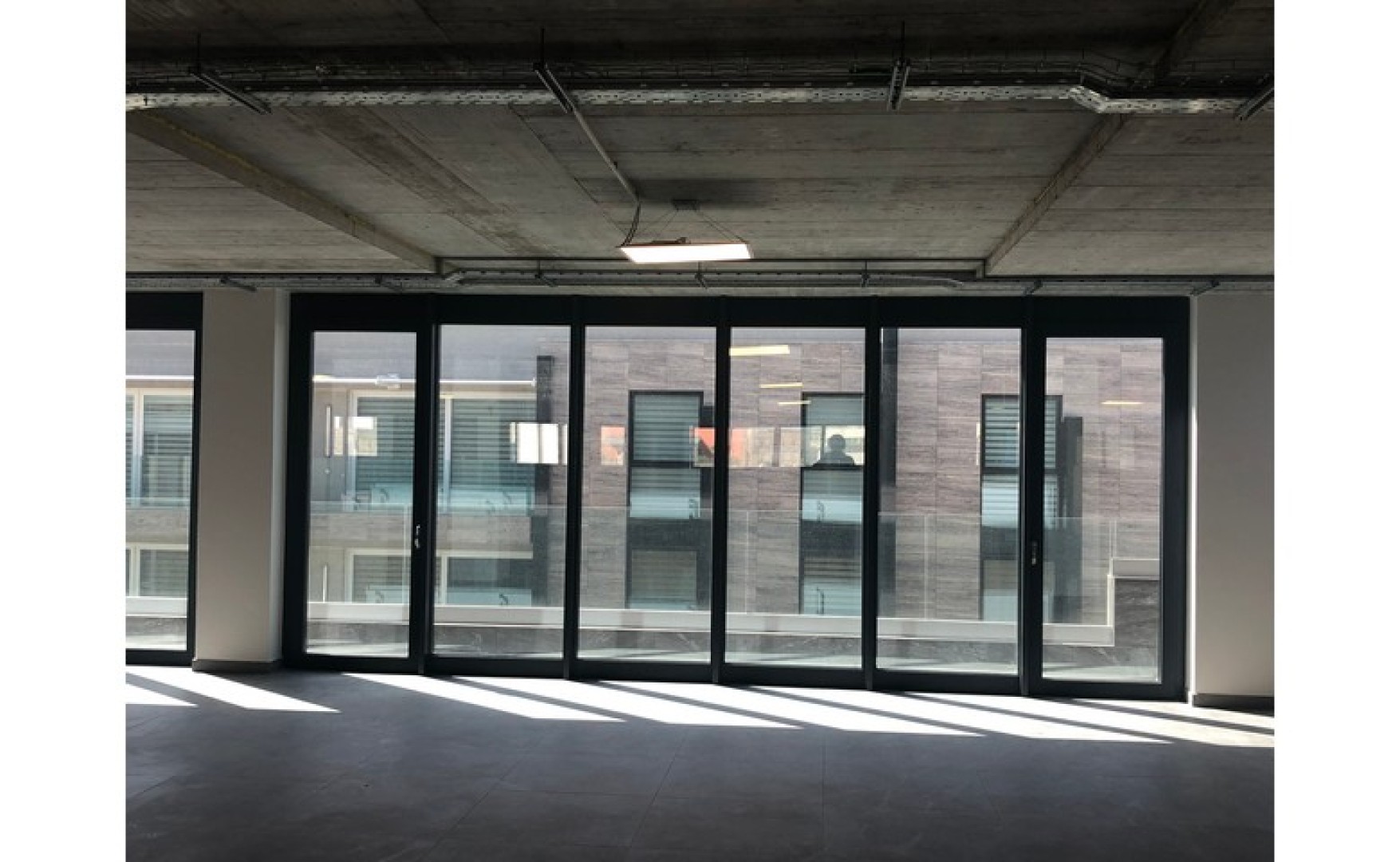 Office space for rent in Ta Xbiex that consists of 422 sqm