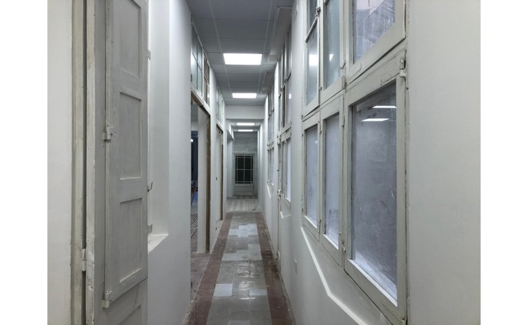 Office to let Malta: Valletta 160sqm new commercial premises to let