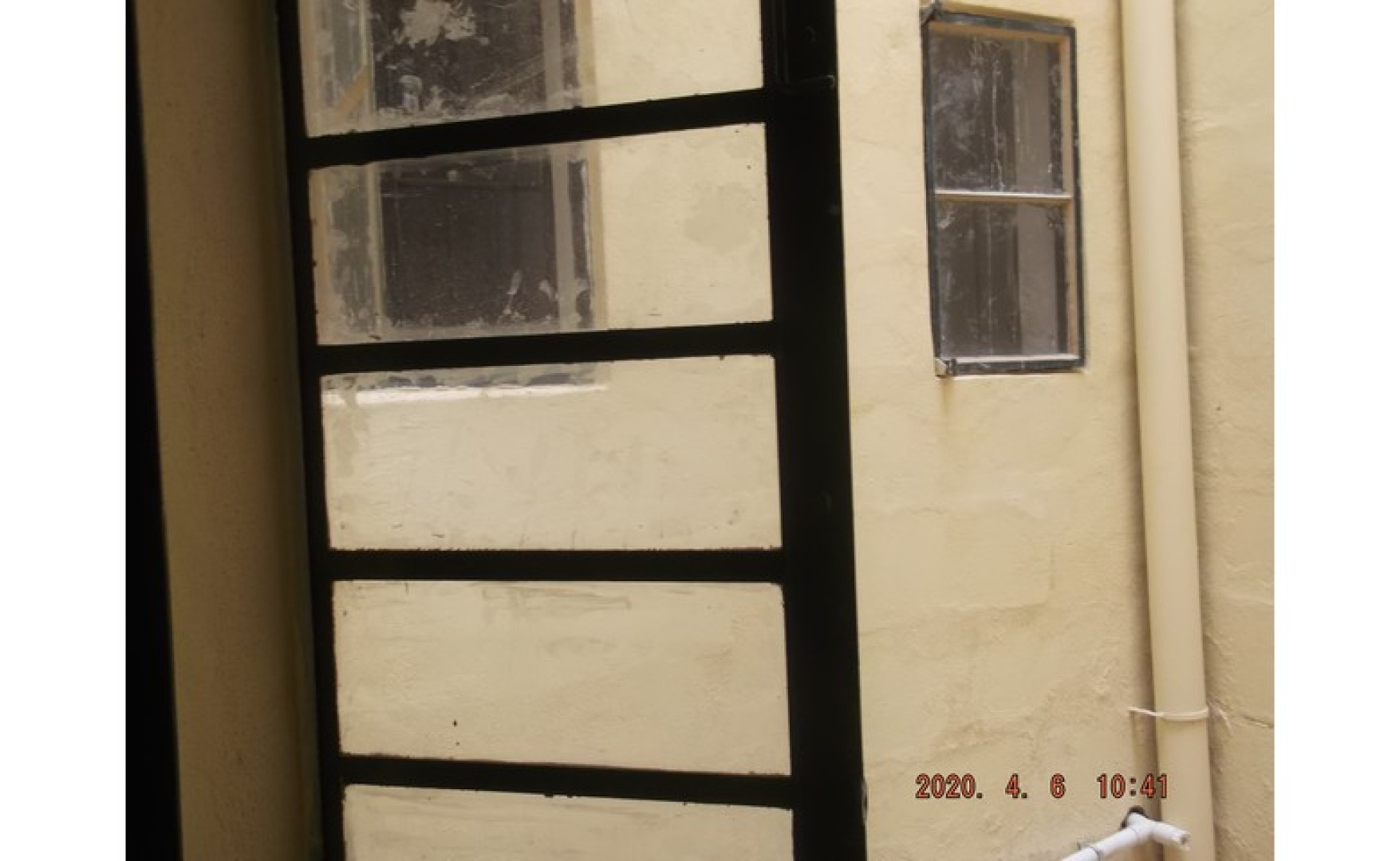 Real estate Malta: Warehouse for rent in Mosta approx 204 square metres