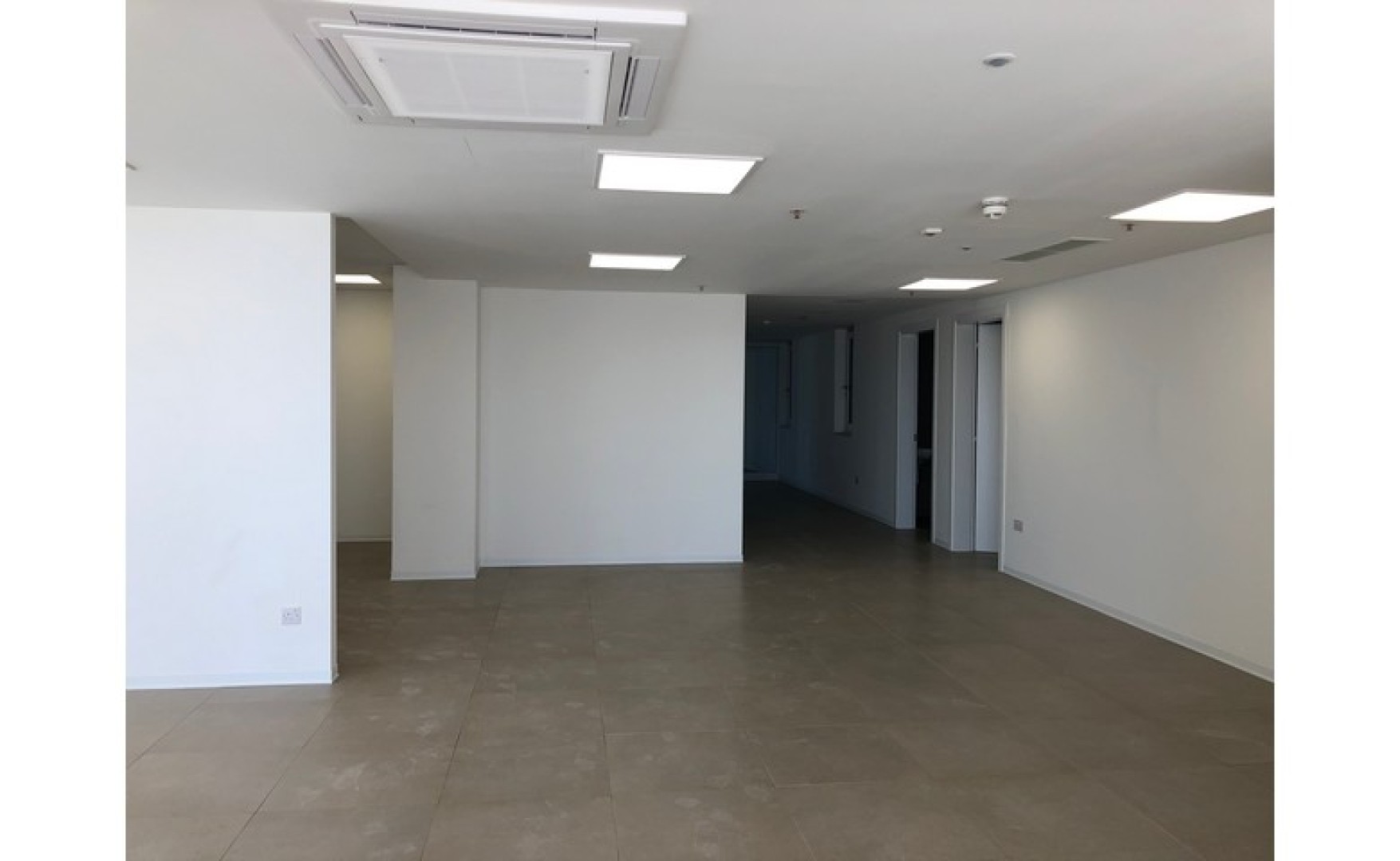 Modern Office with seaviews for rent in Sliema