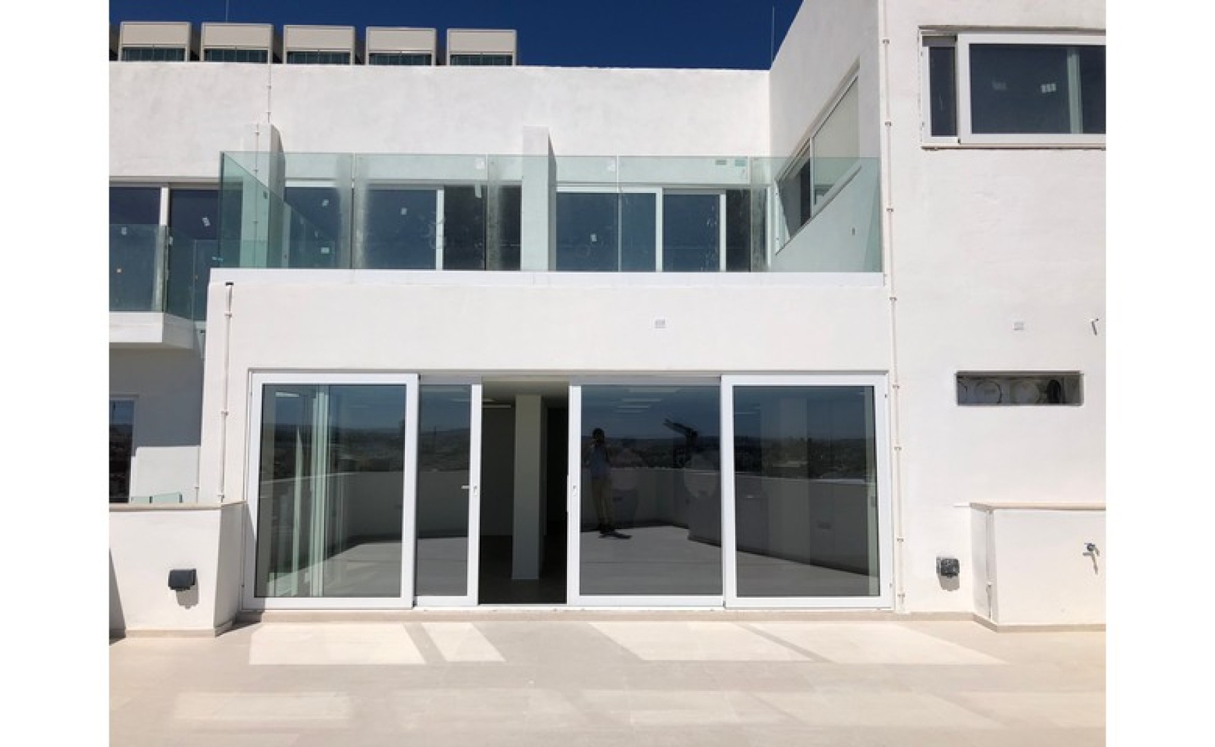 Modern Office with seaviews for rent in Sliema