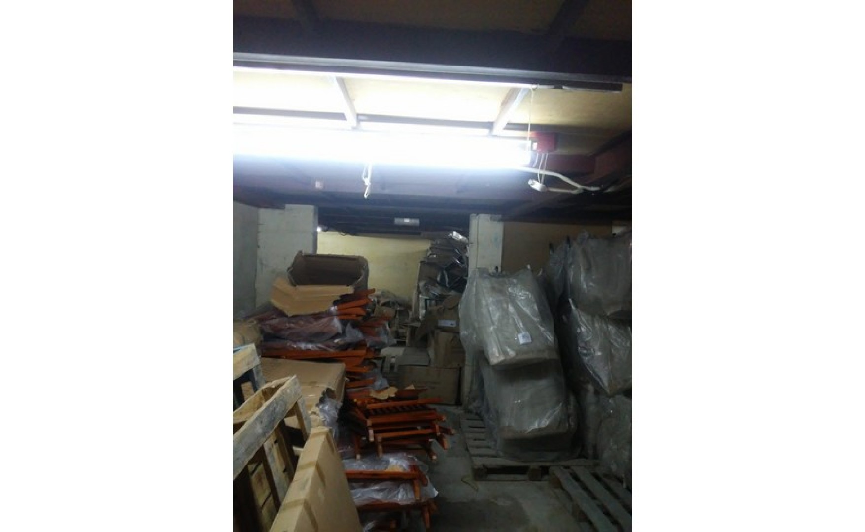 Estate agents Malta: Qormi 240 sqm commercial premises for rent