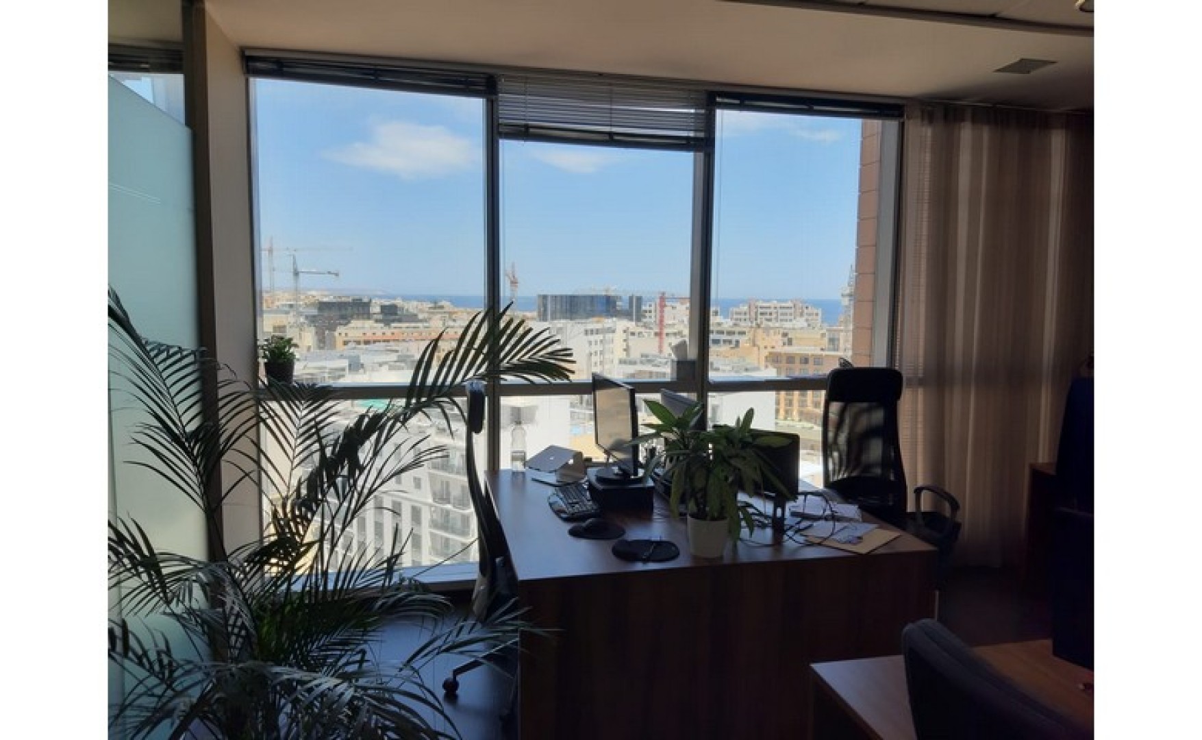 Portomaso 286sqm Office to let with Fantastic Views