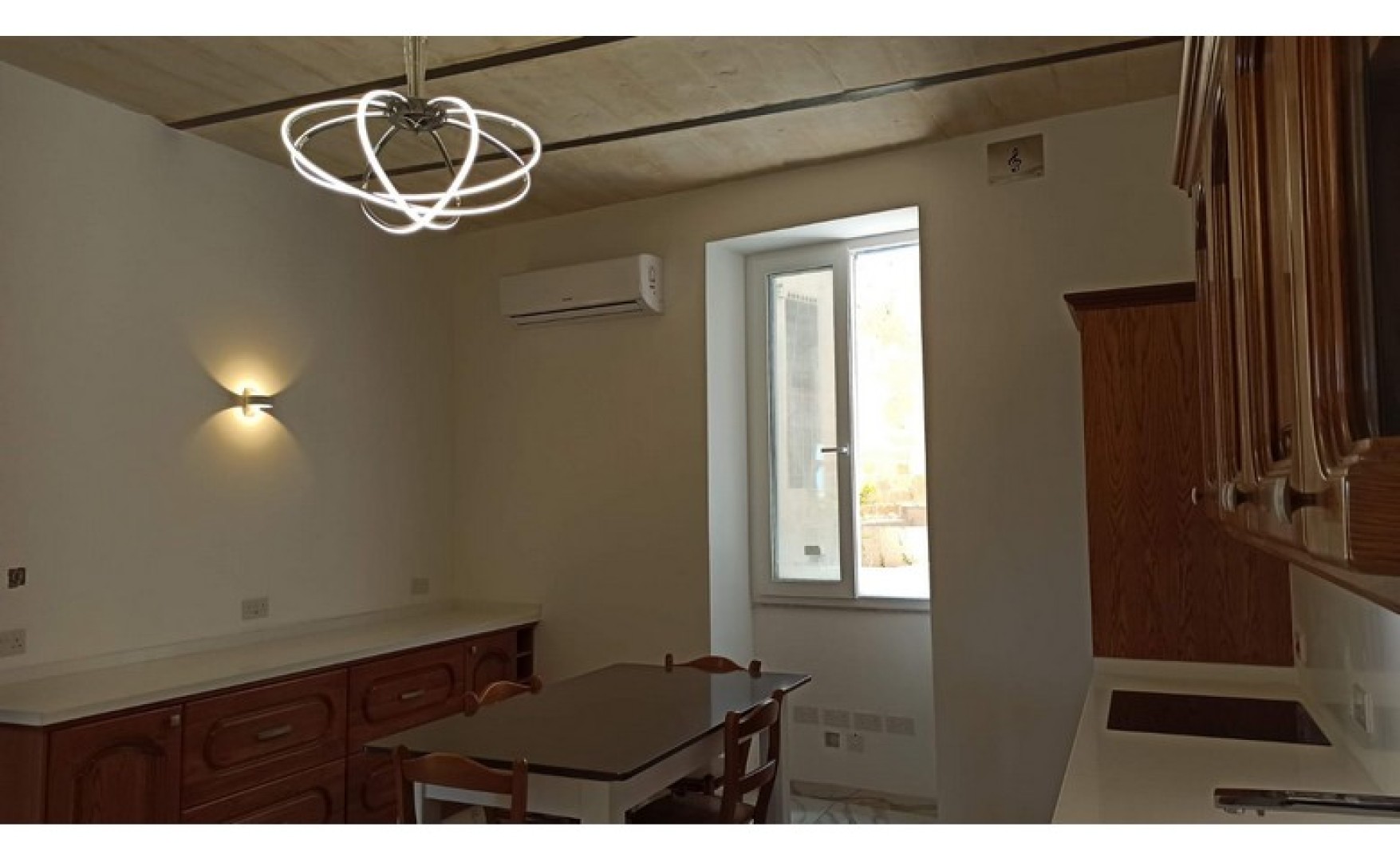 Real estate Malta: Structurally converted larger than usual highly finished Maisonette for rent in Floriana