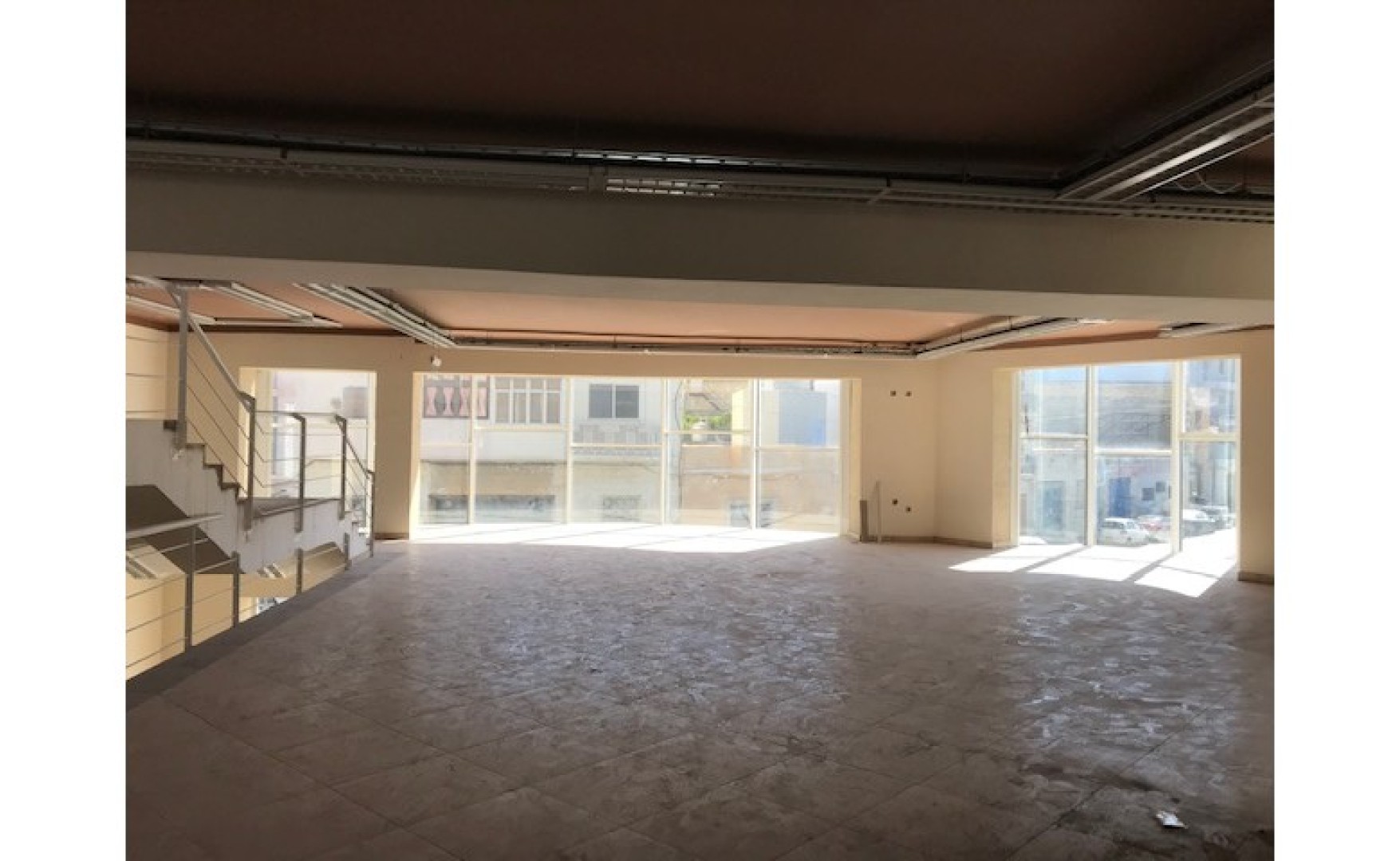 Office for rent in Santa Venera with an area of 550sqm