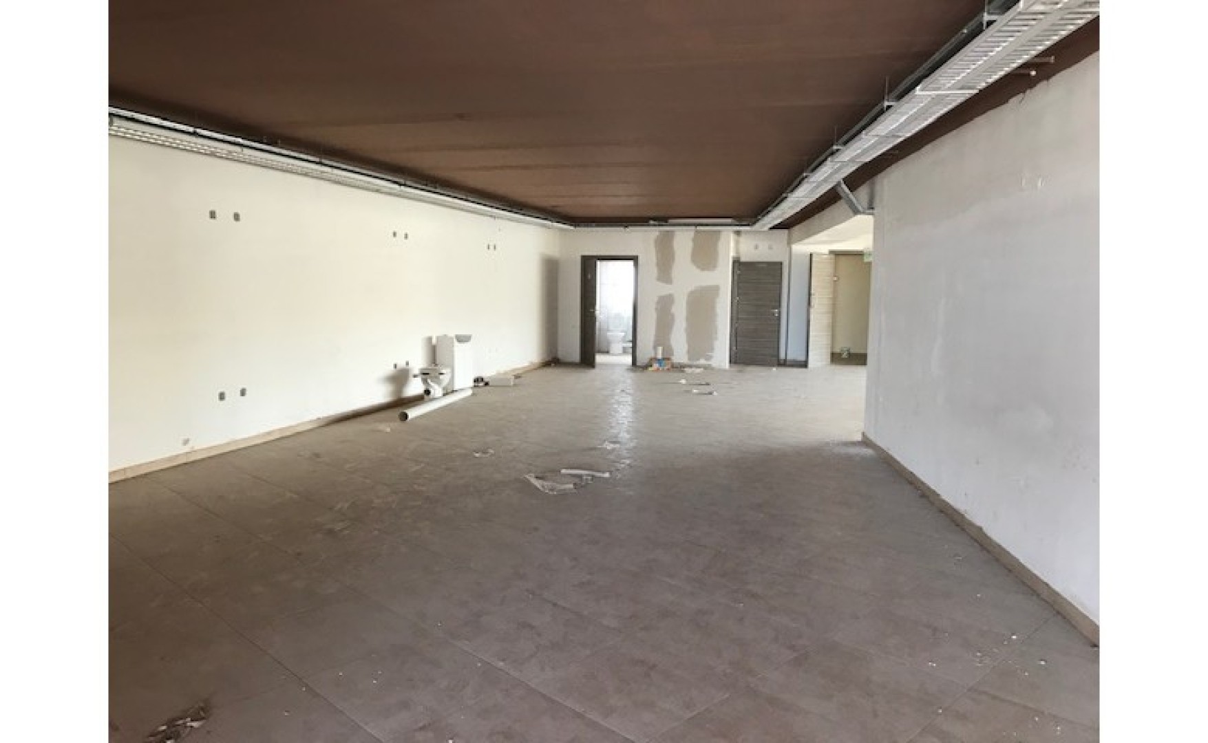 Office for rent in Santa Venera with an area of 550sqm