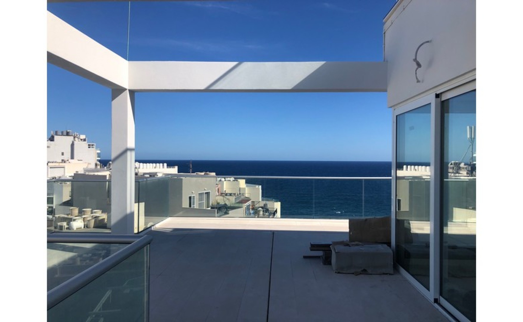 Luxury Penthouse with a pool and seaviews for rent in Sliema
