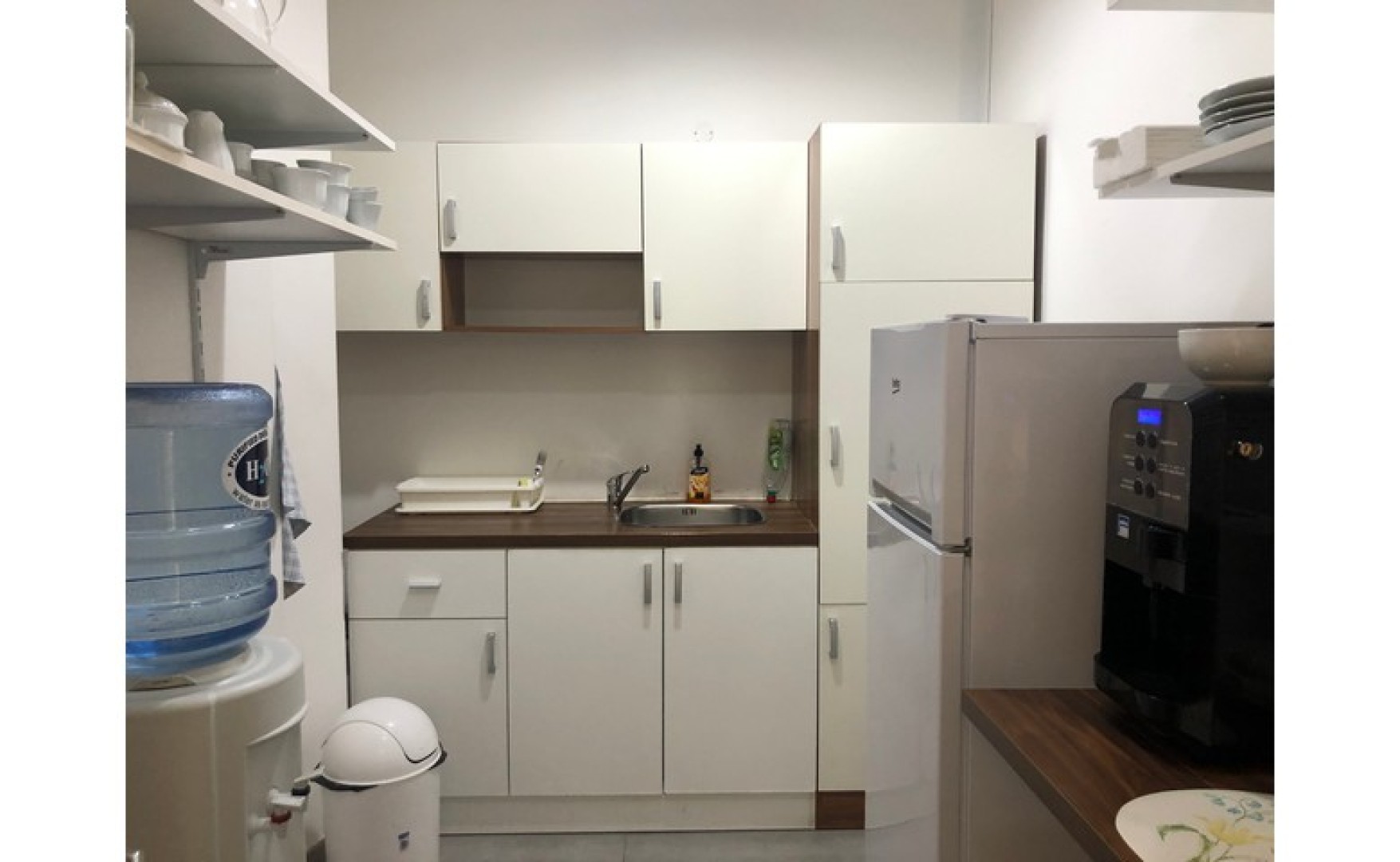 Ground Floor Shop for rent in St Julians