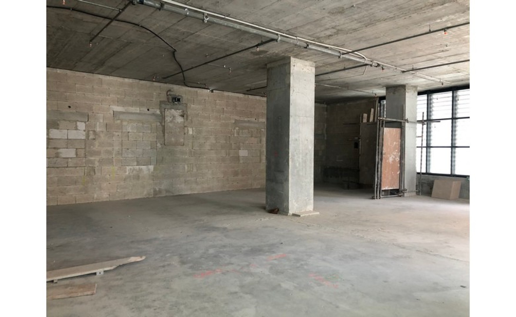 Office to let Malta: Stylish Office in the district of St Julians
