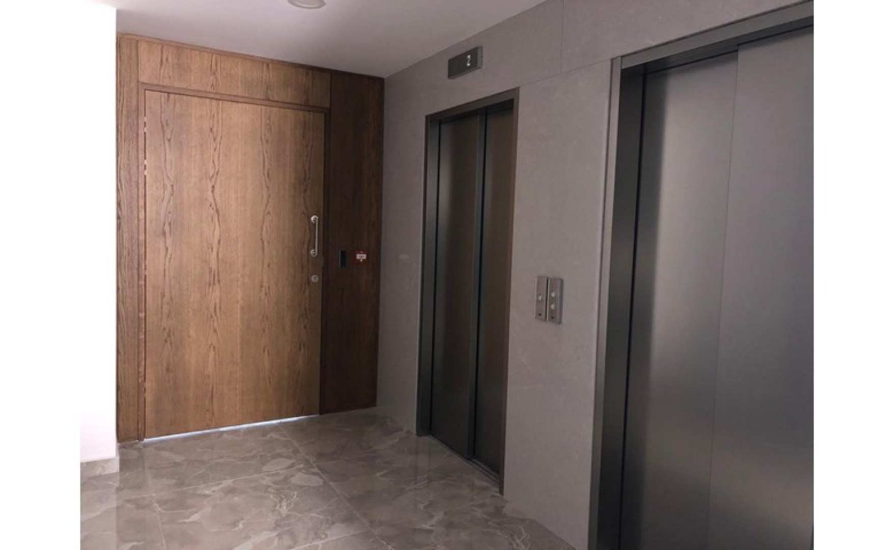 Offices for rent Malta: Office with an Internal Area 260sqm plus External Area 37sqm