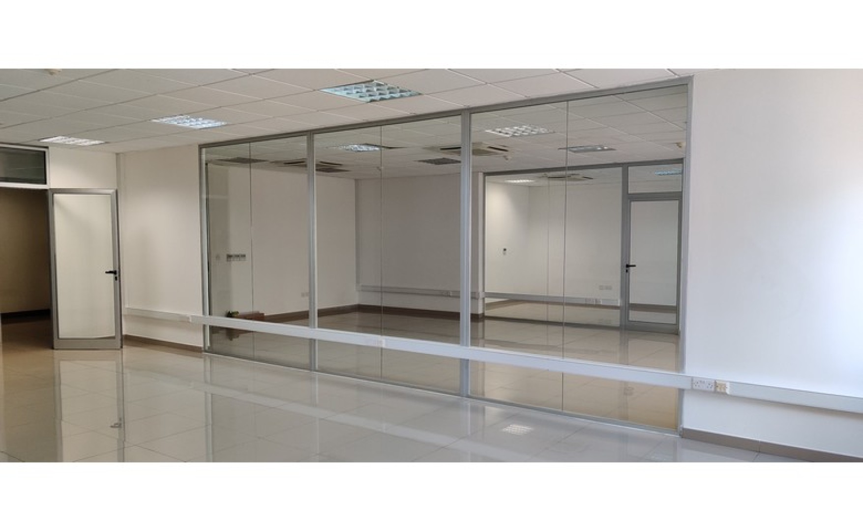 Office for rent in Mriehel with an area of 165 sqm