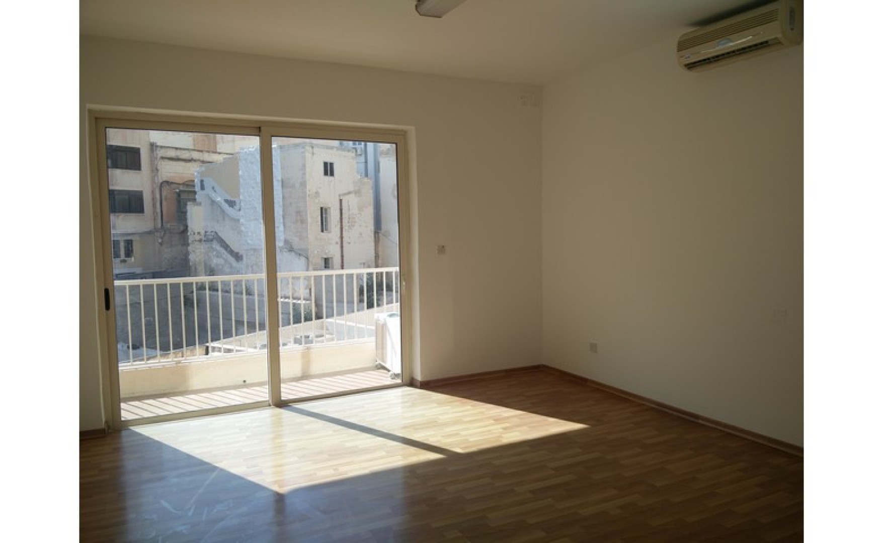 Offices for rent in Malta: Sliema 180 sqm property for rent
