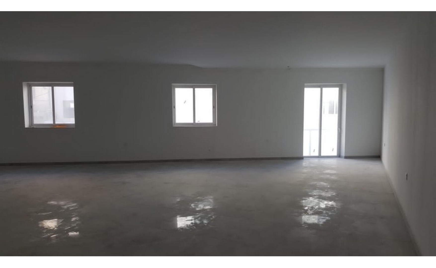 Office for rent Malta: Mriehel 125sqm commercial premises for rent