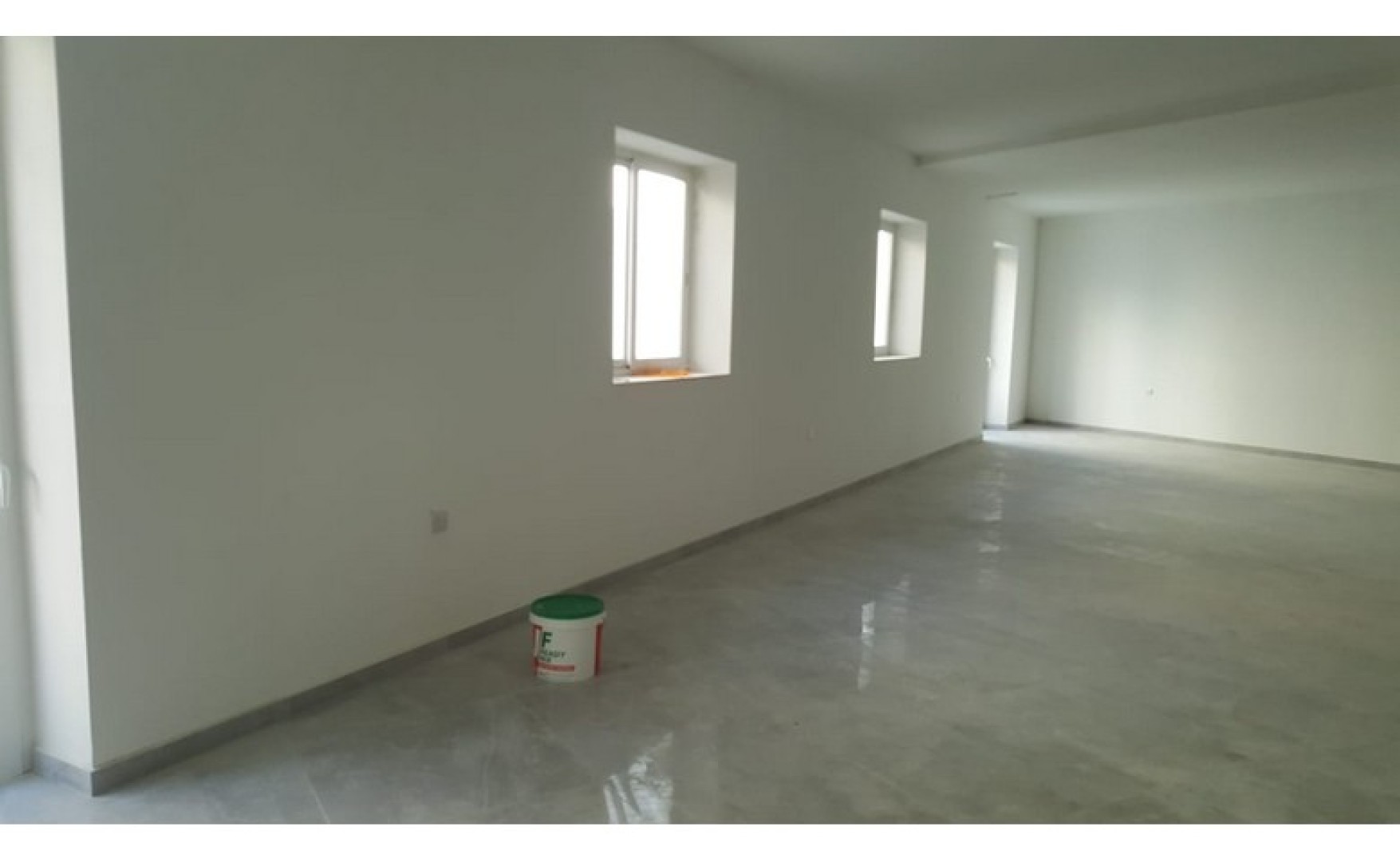 Office for rent Malta: Mriehel 125sqm commercial premises for rent