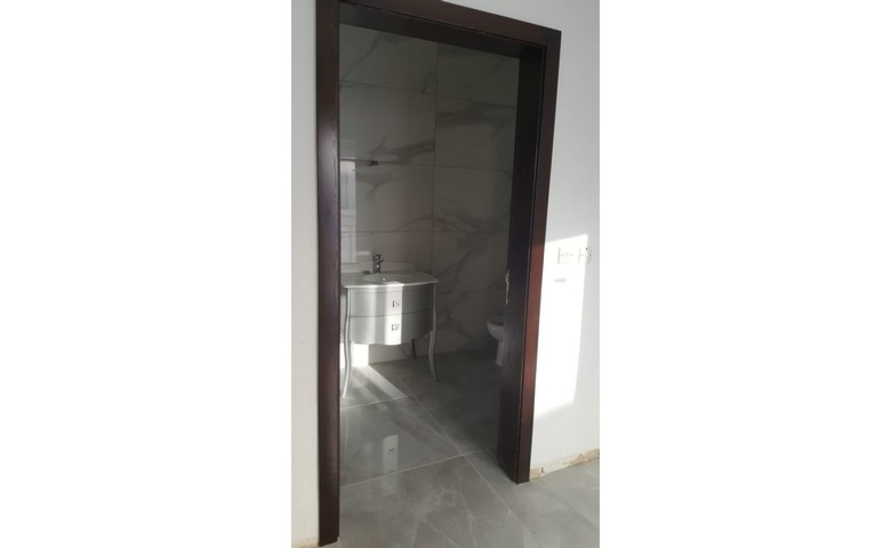 Office for rent Malta: Mriehel 125sqm commercial premises for rent