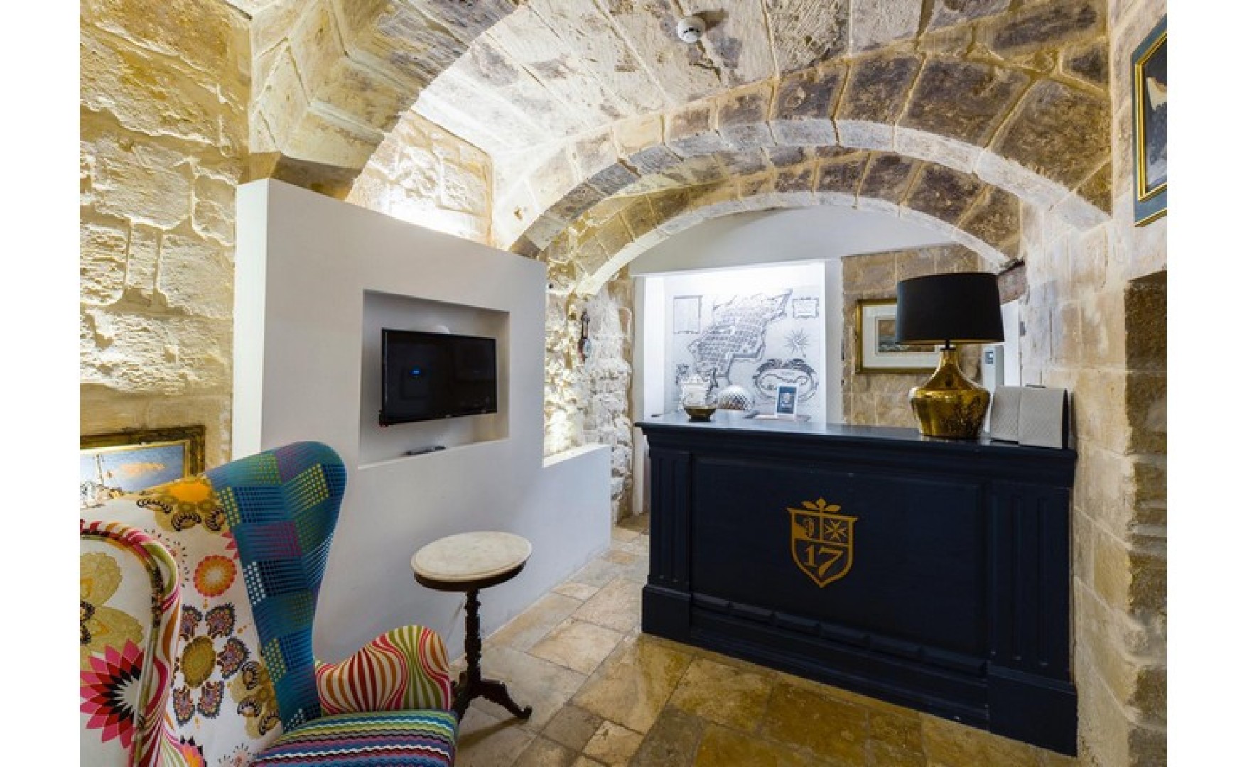 Offices to let in Malta: Highly Finished Office Palazzo For Rent in Valletta, Various Sizes Available