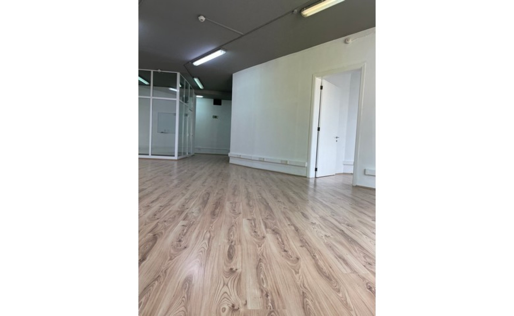 Office to let Malta: St Julian's 95sqm premises for rent
