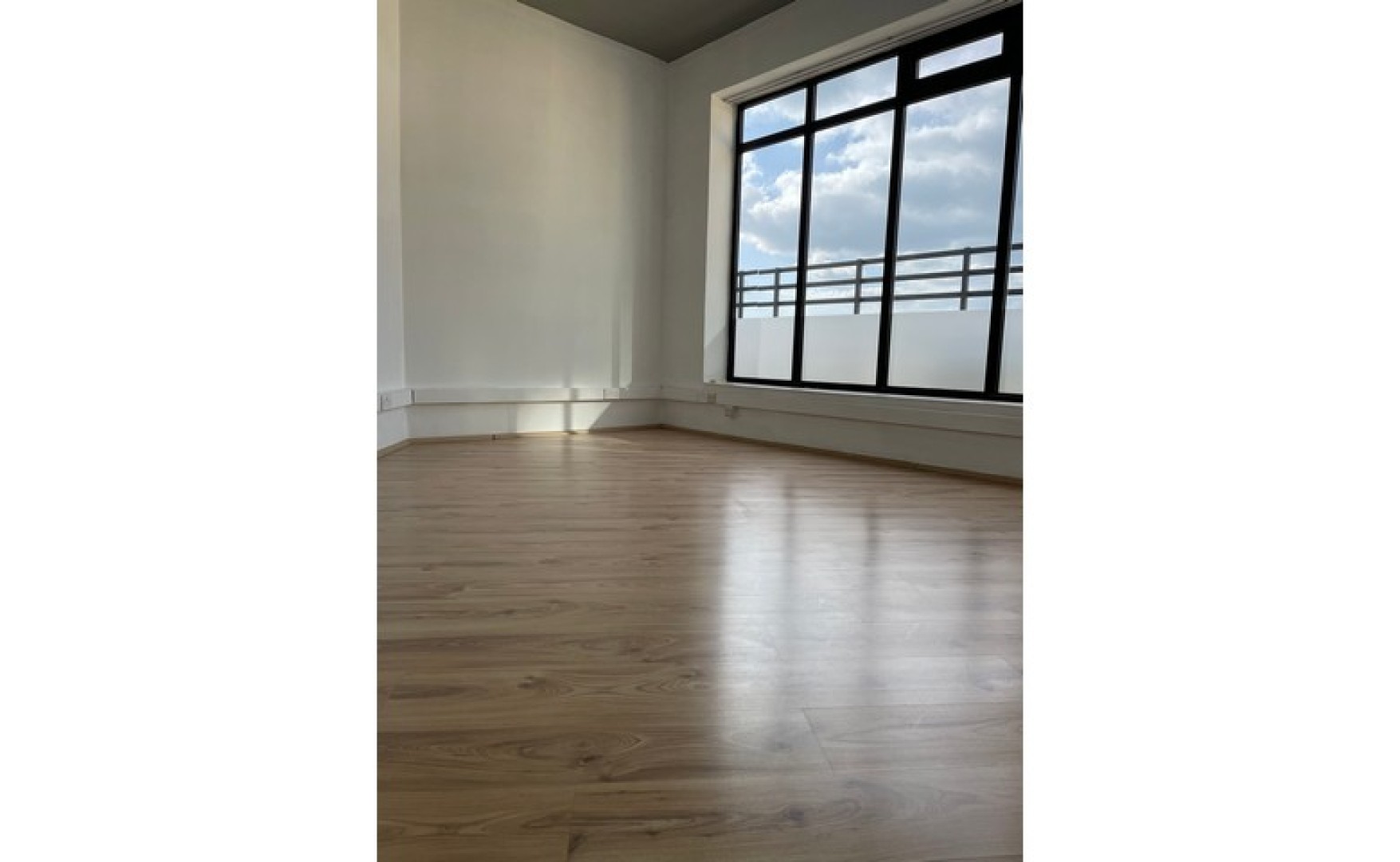 Office to let Malta: St Julian's 95sqm premises for rent