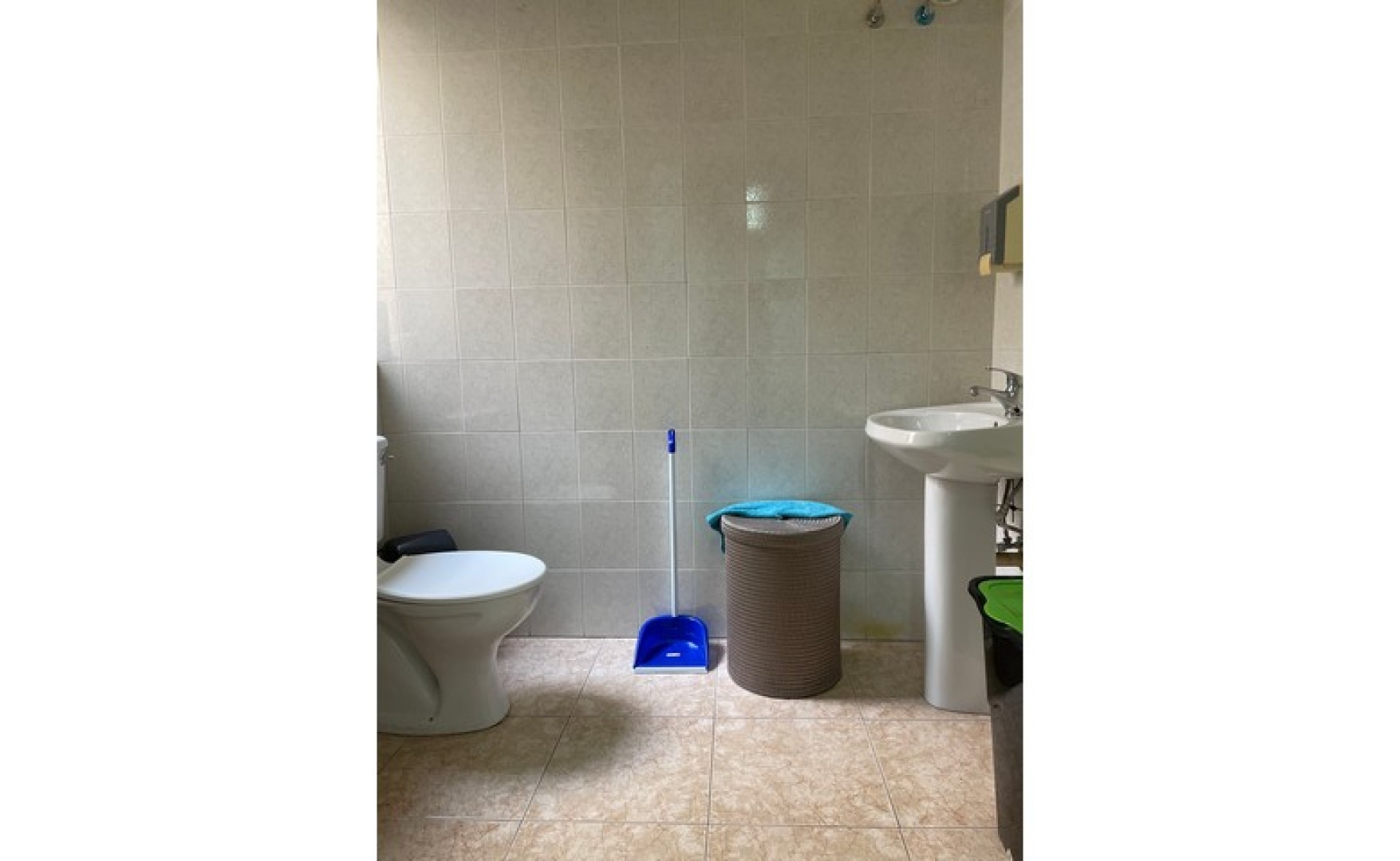 Office to let Malta: St Julian's 95sqm premises for rent
