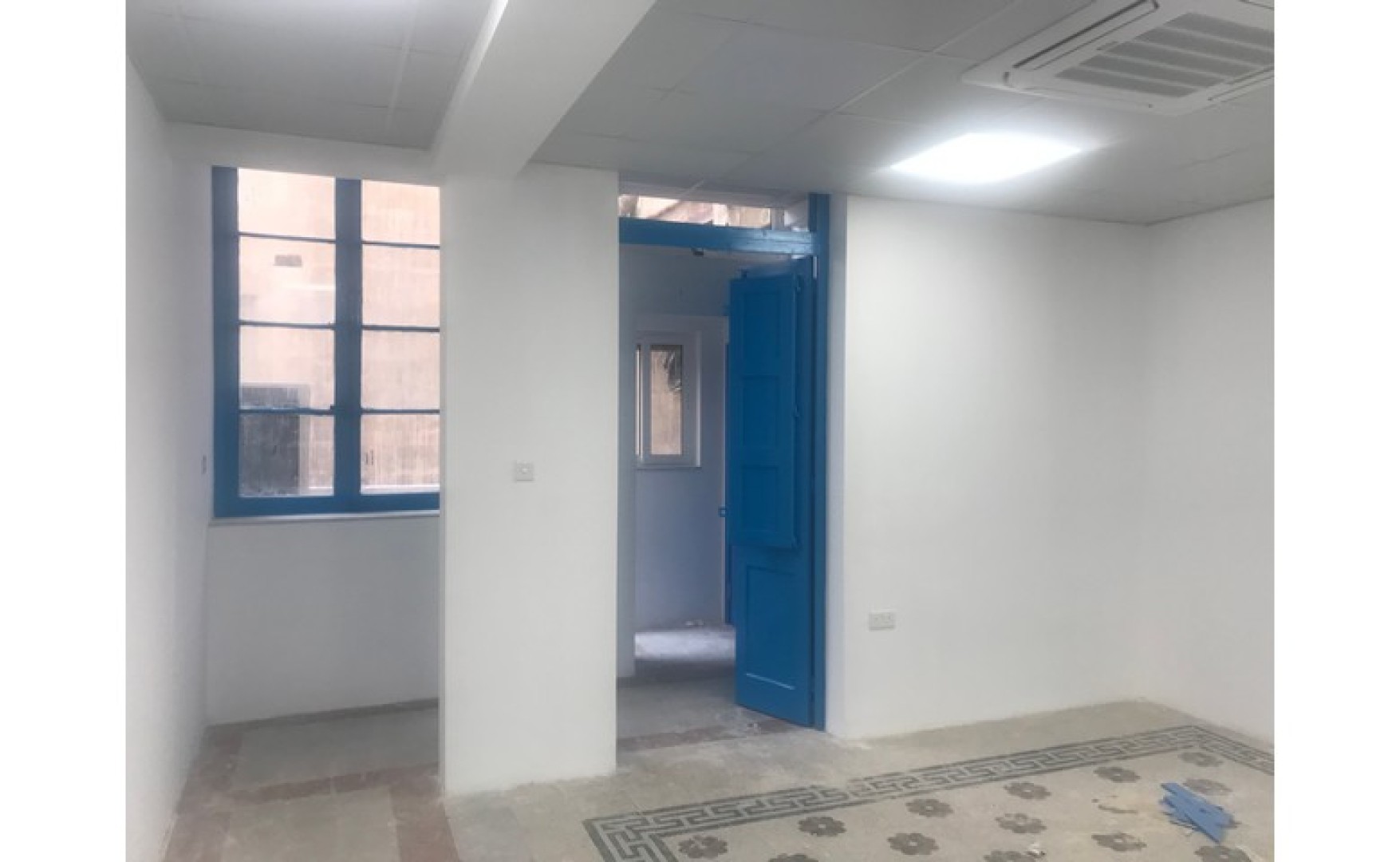 Office to let Malta: Valletta 160sqm new commercial premises to let