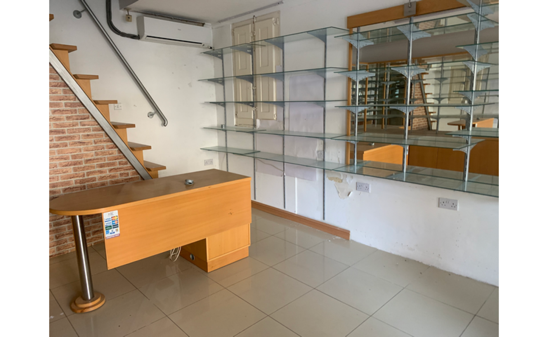 Retail Shop for rent in Valletta