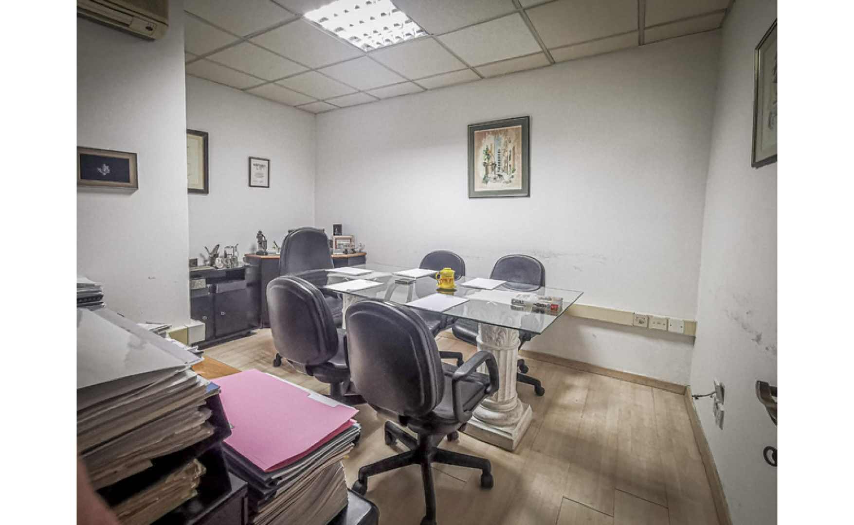 Office to let Malta: St Julian's 117sqm premises for rent on the St Julians seafront