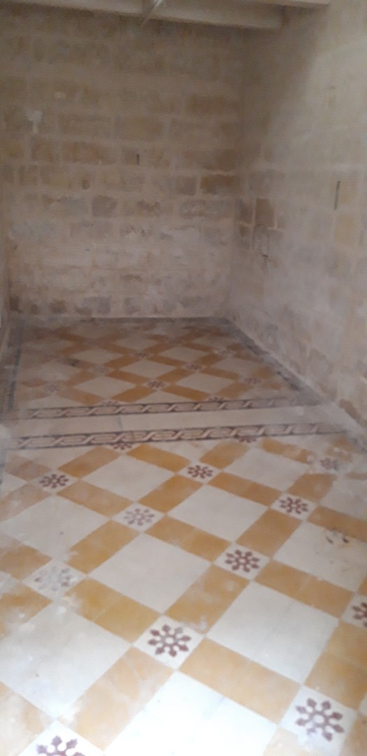 Malta real estate:Corner house for sale with three shops in Rabat