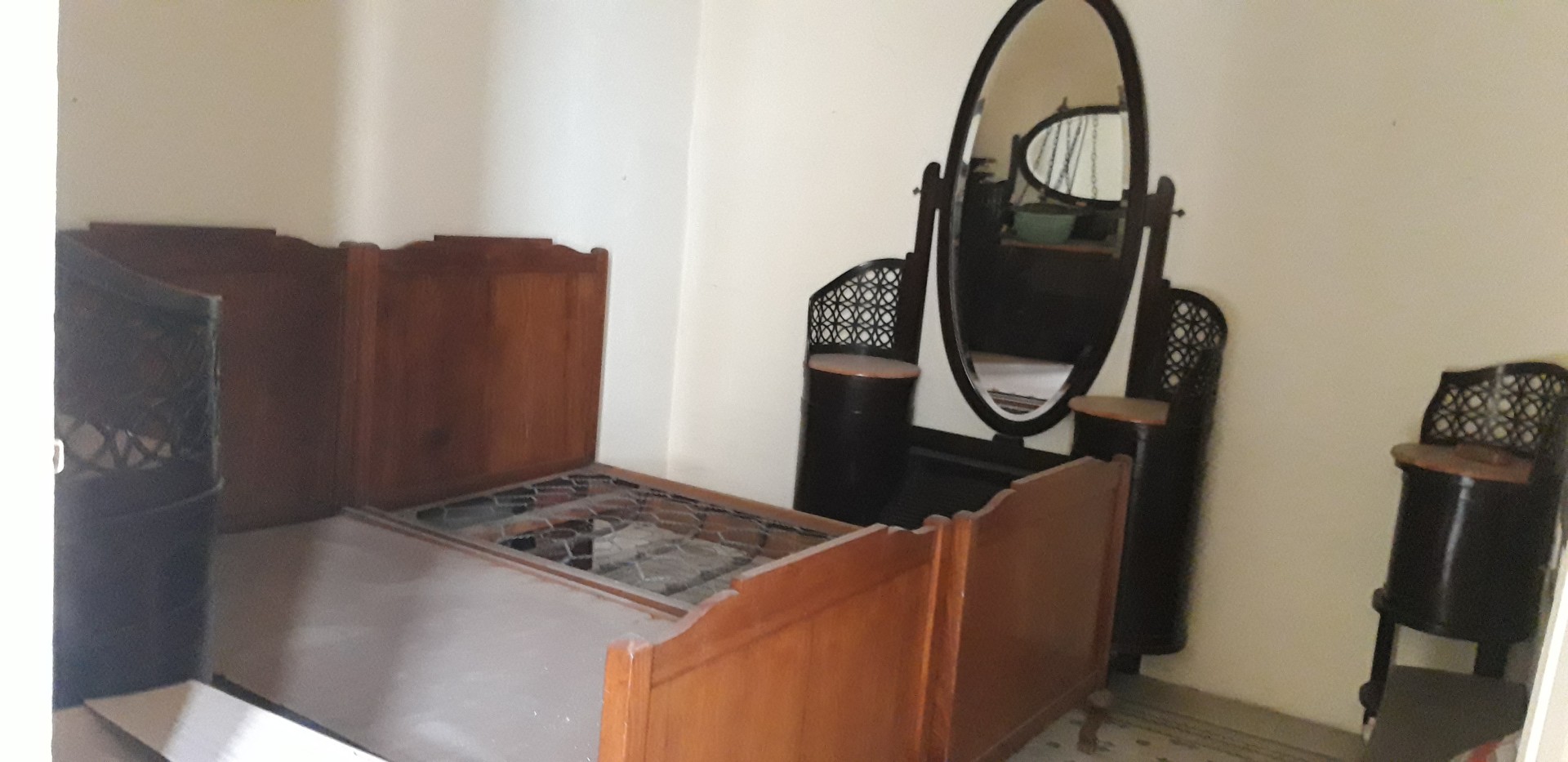 Malta real estate:Corner house for sale with three shops in Rabat