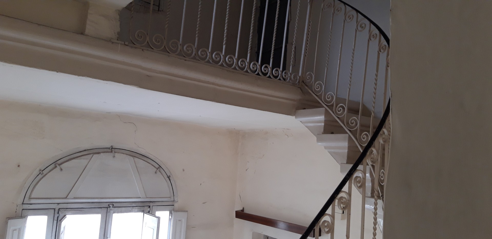 Malta real estate:Corner house for sale with three shops in Rabat