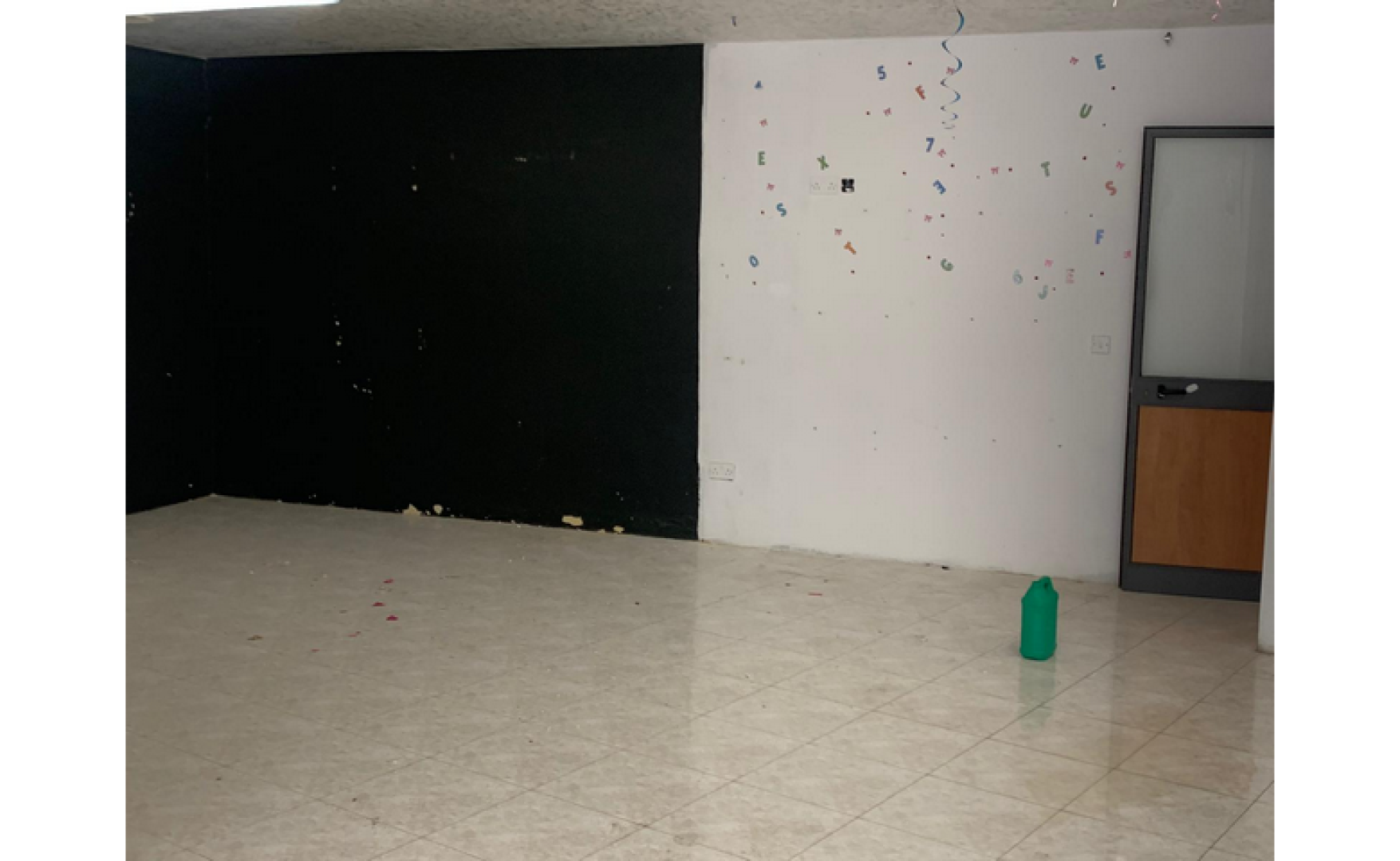 Shops for rent Malta: 90sqm premises to rent in San Gwann