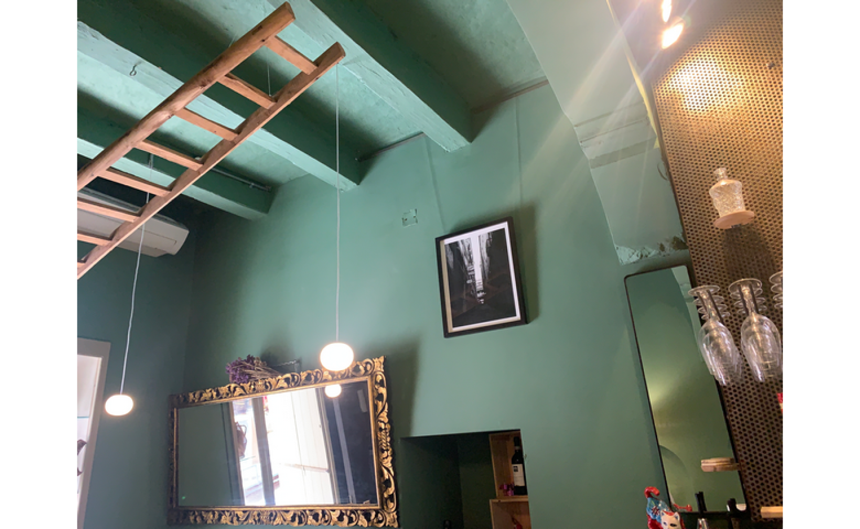 Real estate Malta: 40sqm commercial premises for rent in Valletta