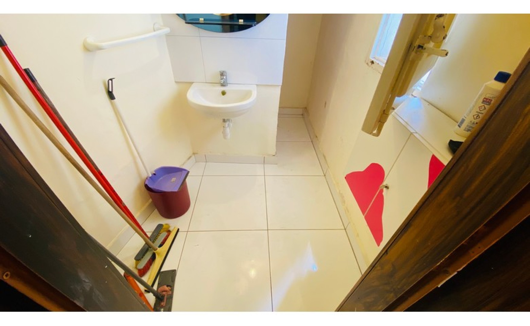 Shops for rent in Malta: Birkirkara commercial premises to let with class 4B permits