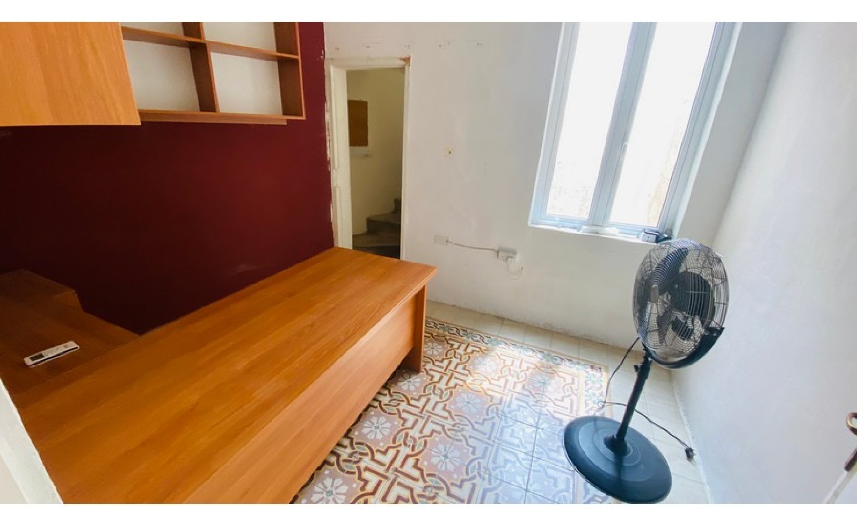 Shops for rent in Malta: Birkirkara commercial premises to let with class 4B permits