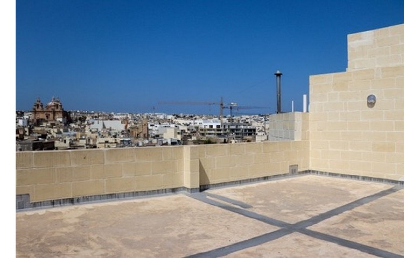 Birkirkara 250qm commercial premises to let