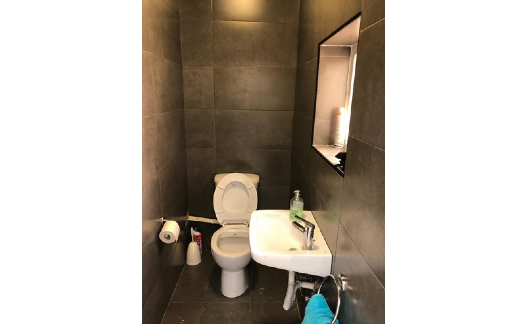Office for rent in Malta: An office to let in Sliema with an area of 120sqm