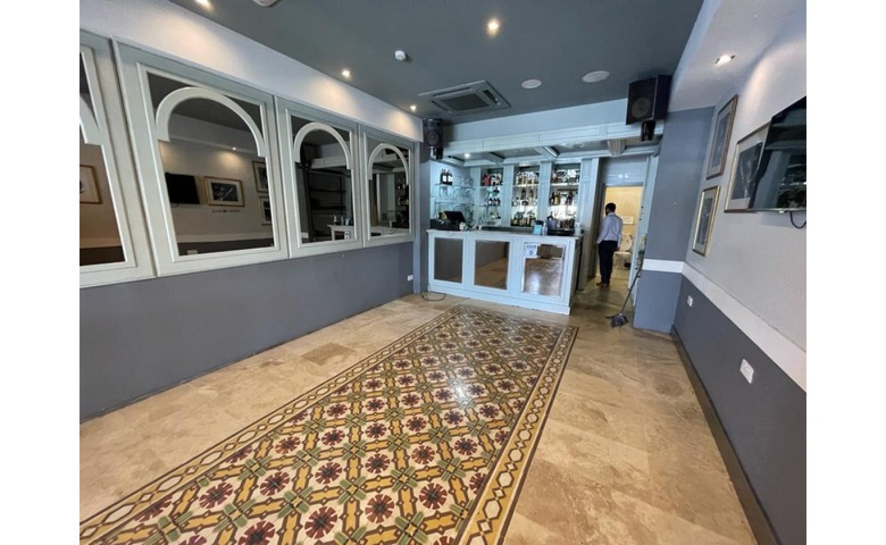 Restaurants for Rent in Malta: Sliema 110sqm commercial premises with Class 4D permits