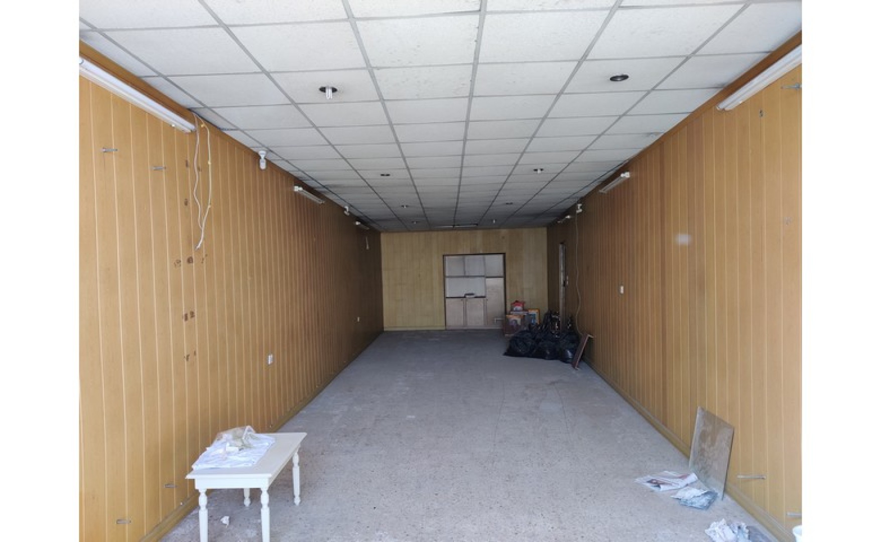 Estate agents Malta: Shop and a large house for rent to be rented out together