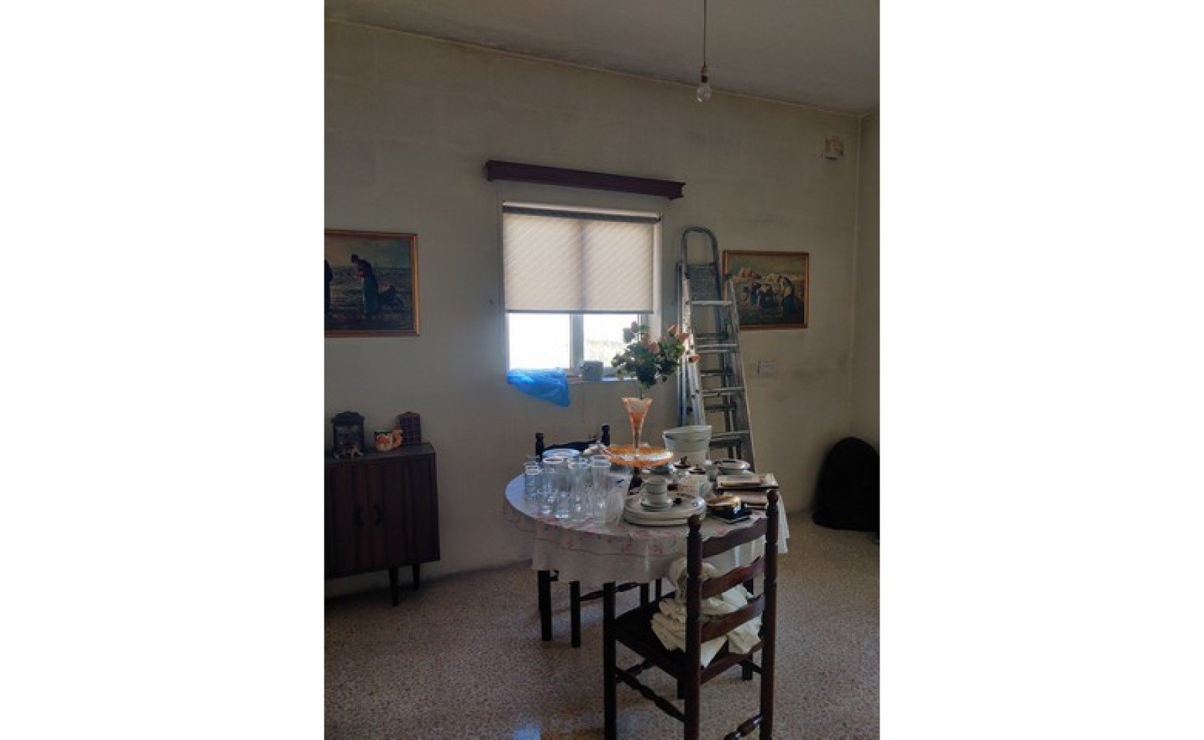 Estate agents Malta: Shop and a large house for rent to be rented out together