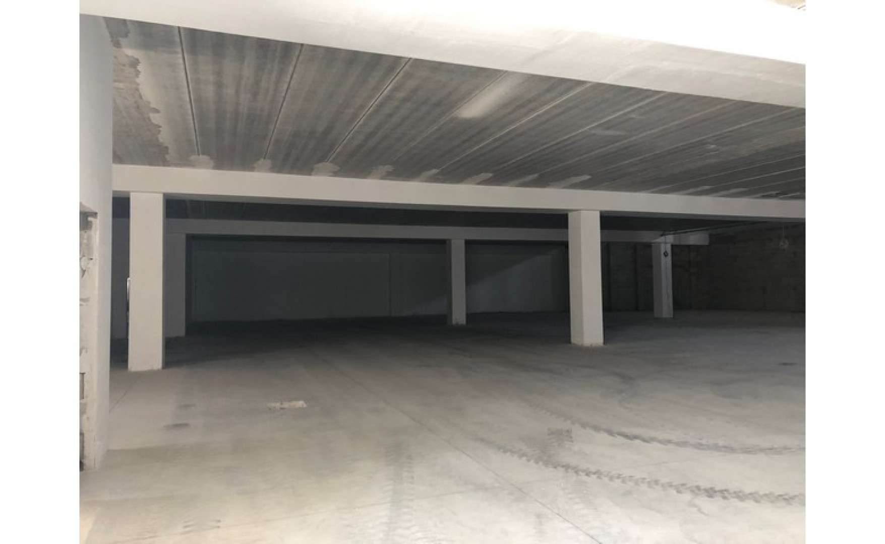 Real estate Malta: Burmarrad 200sqm office space / warehouse for rent