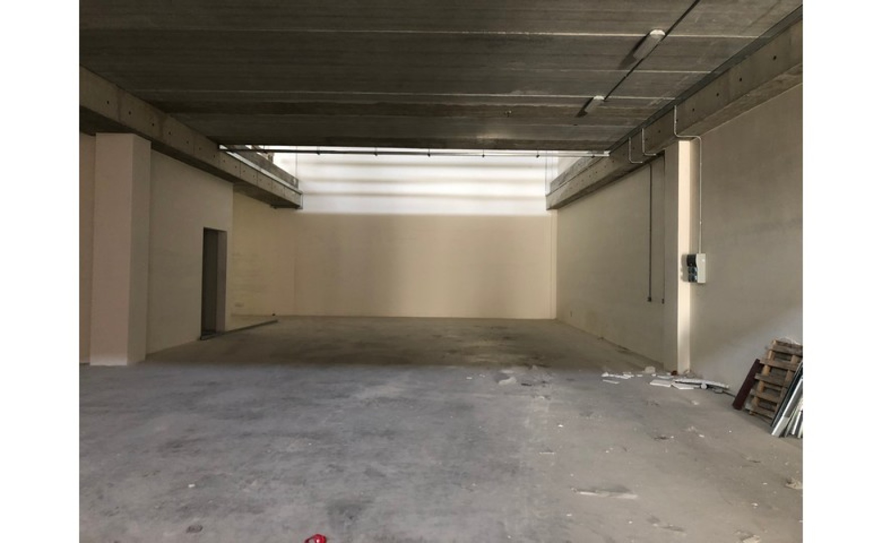 Real estate Malta: Burmarrad warehouse for rent with an area of 5000sqm ready built and ready to move into