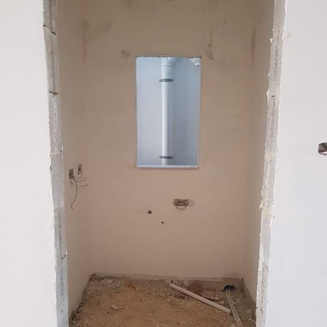 Malta warehouse: 400 SQM Commercial Space Class 4A For Sale in Mosta