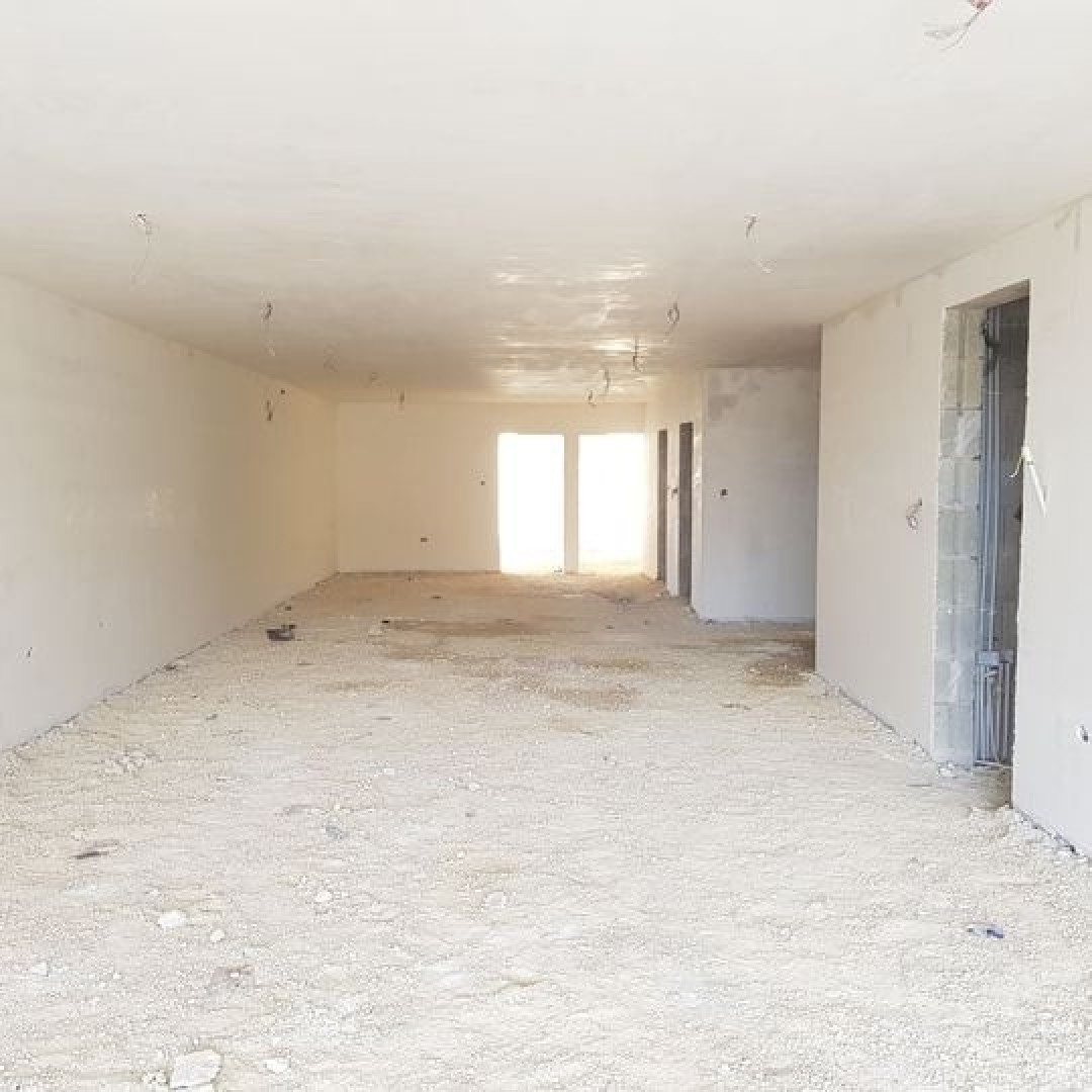 Malta warehouse: 400 SQM Commercial Space Class 4A For Sale in Mosta