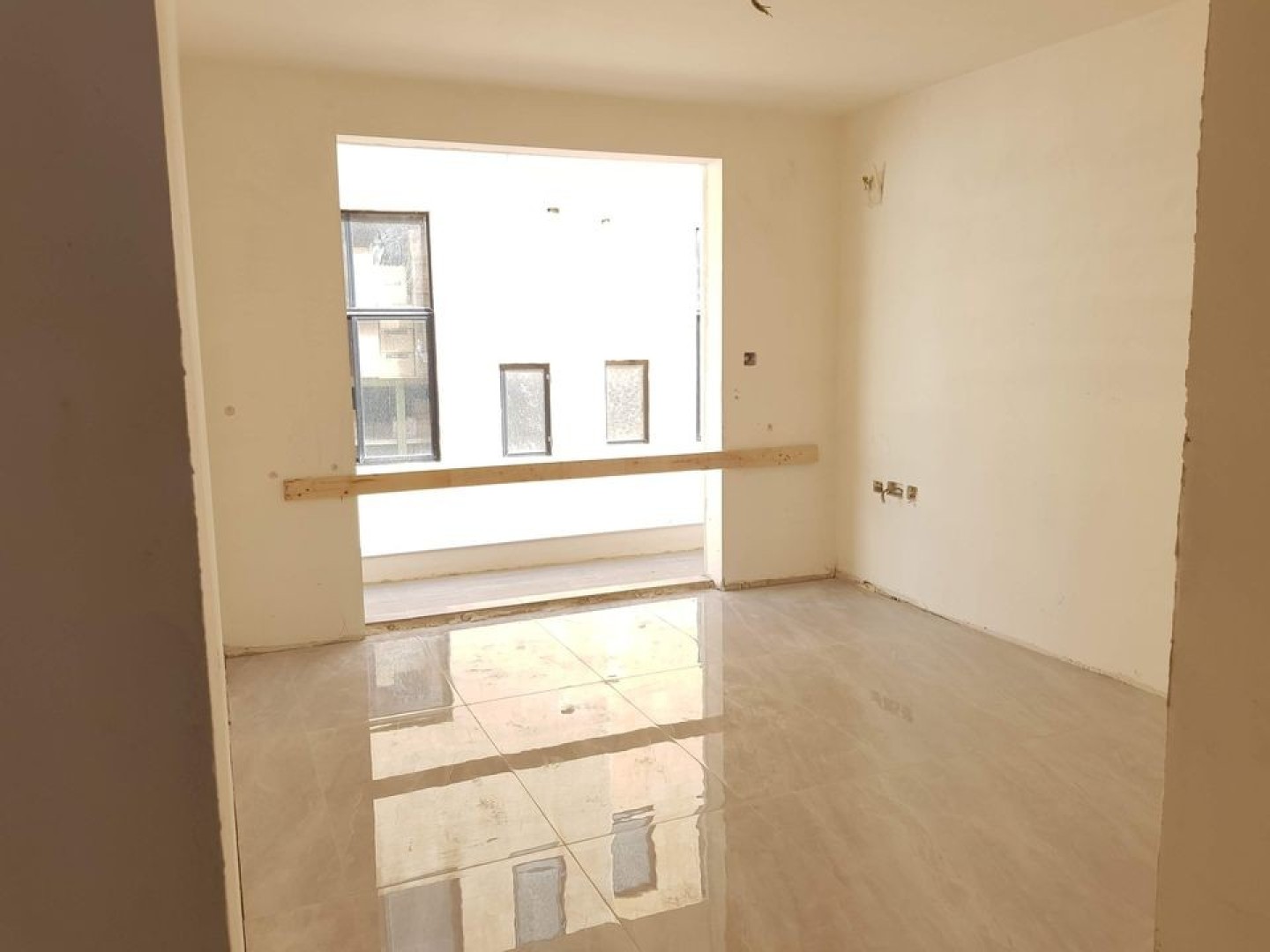 Malta warehouse: 260 SQM Commercial Space Class 4A For Sale in Mosta