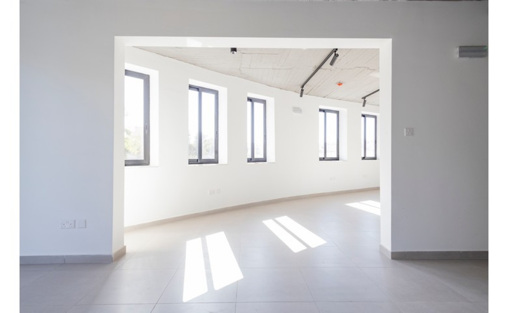 Offices for rent Malta: Central office to let in Marsa with an area of 80sqm
