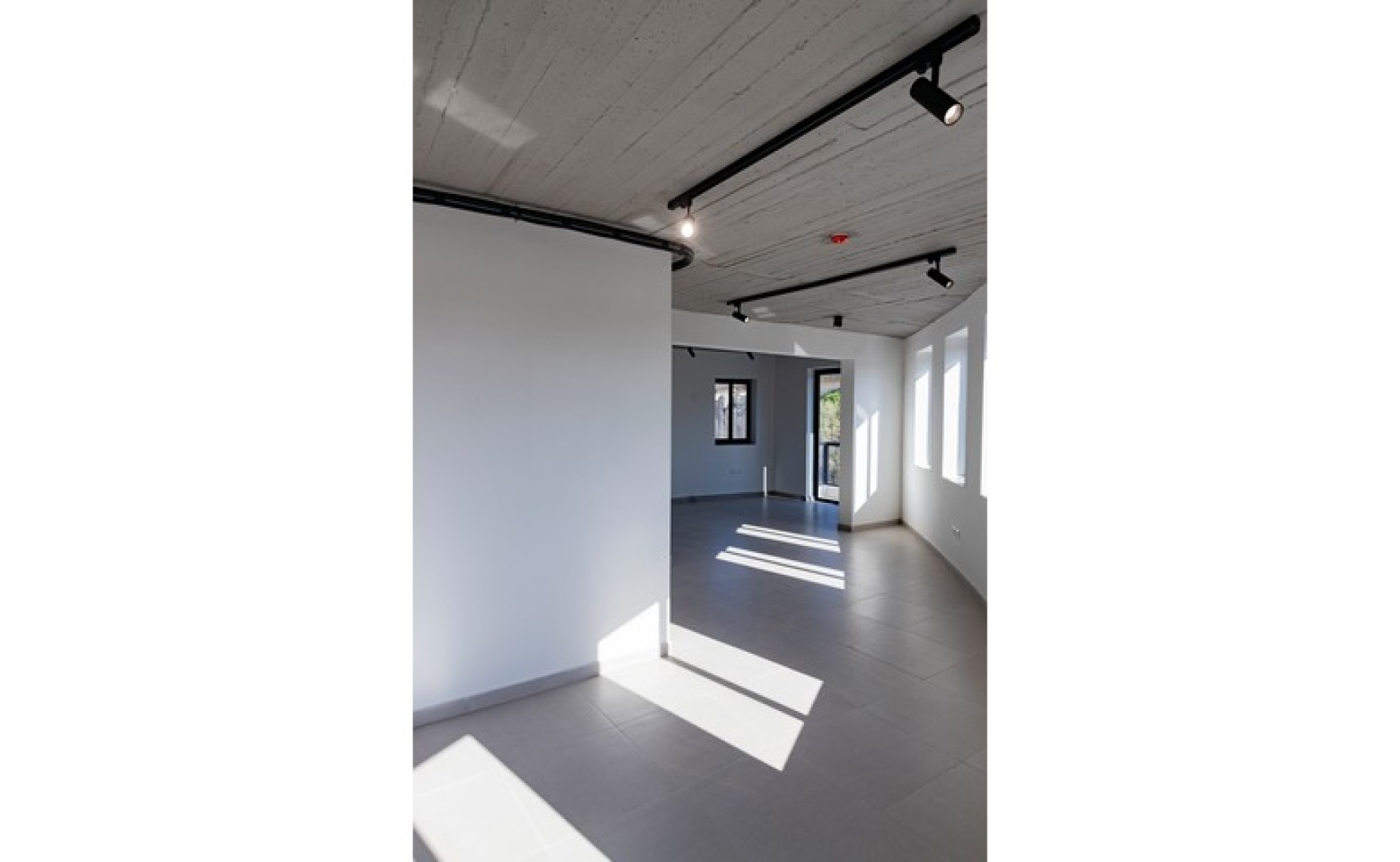 Offices for rent Malta: Central office to let in Marsa with an area of 80sqm
