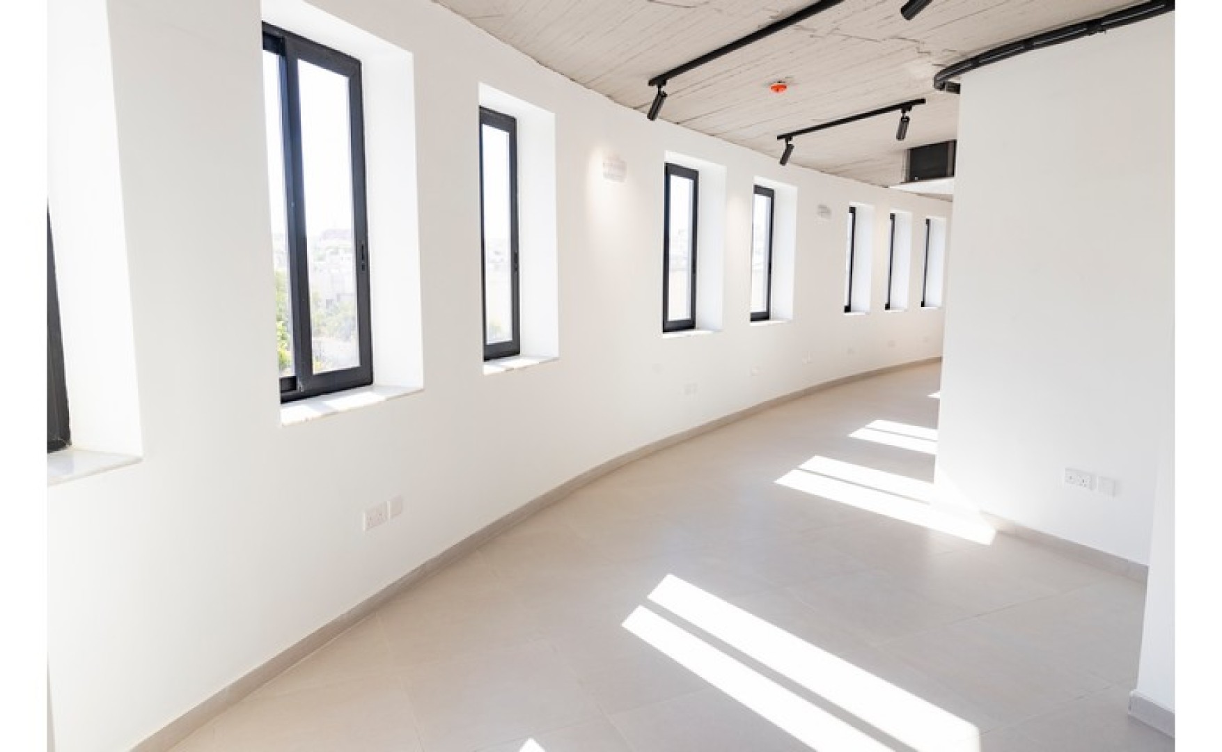 Offices for rent Malta: Central office to let in Marsa with an area of 240sqm