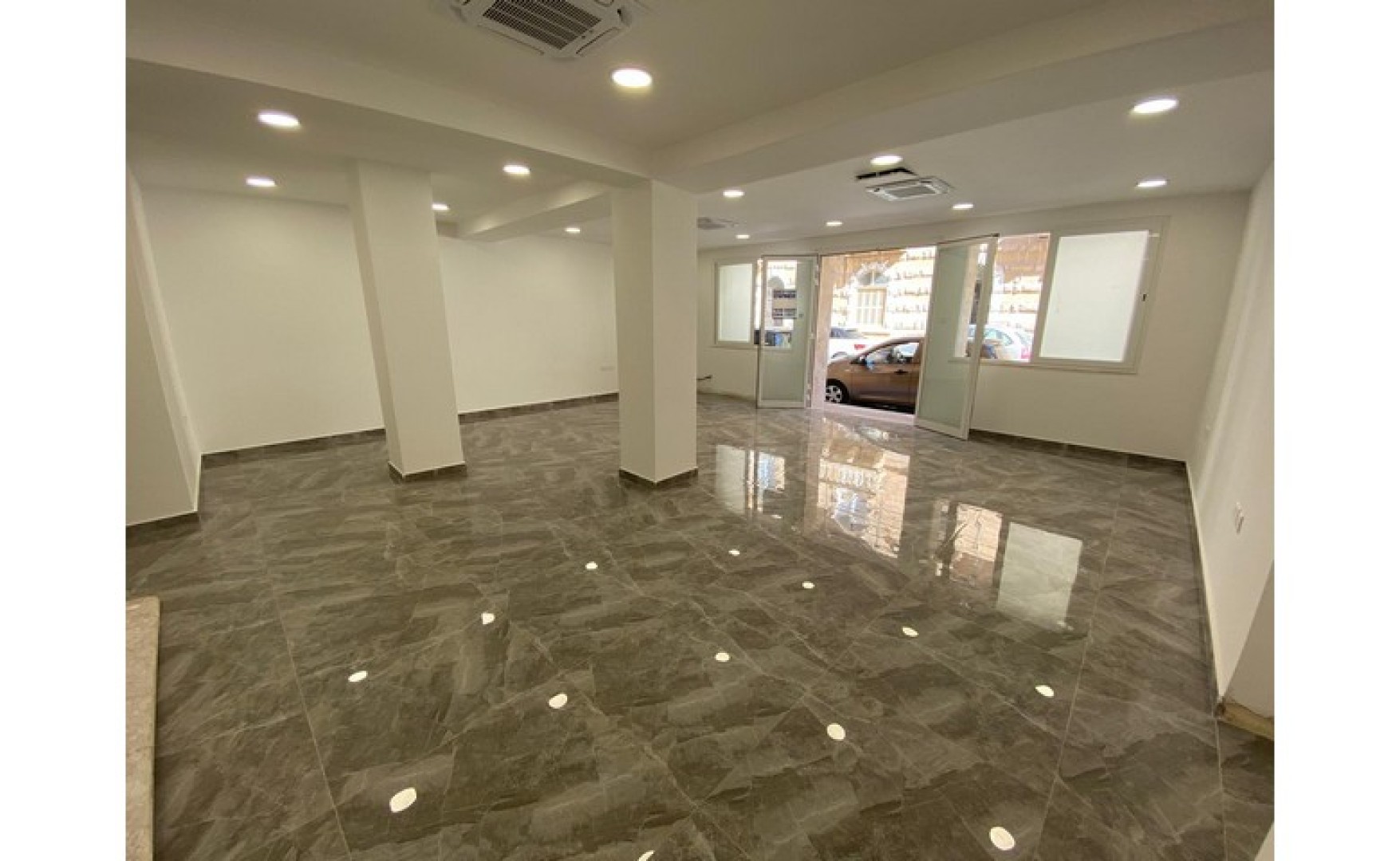 Office to let in Malta: Gzira 150sqm brand new offices for rent
