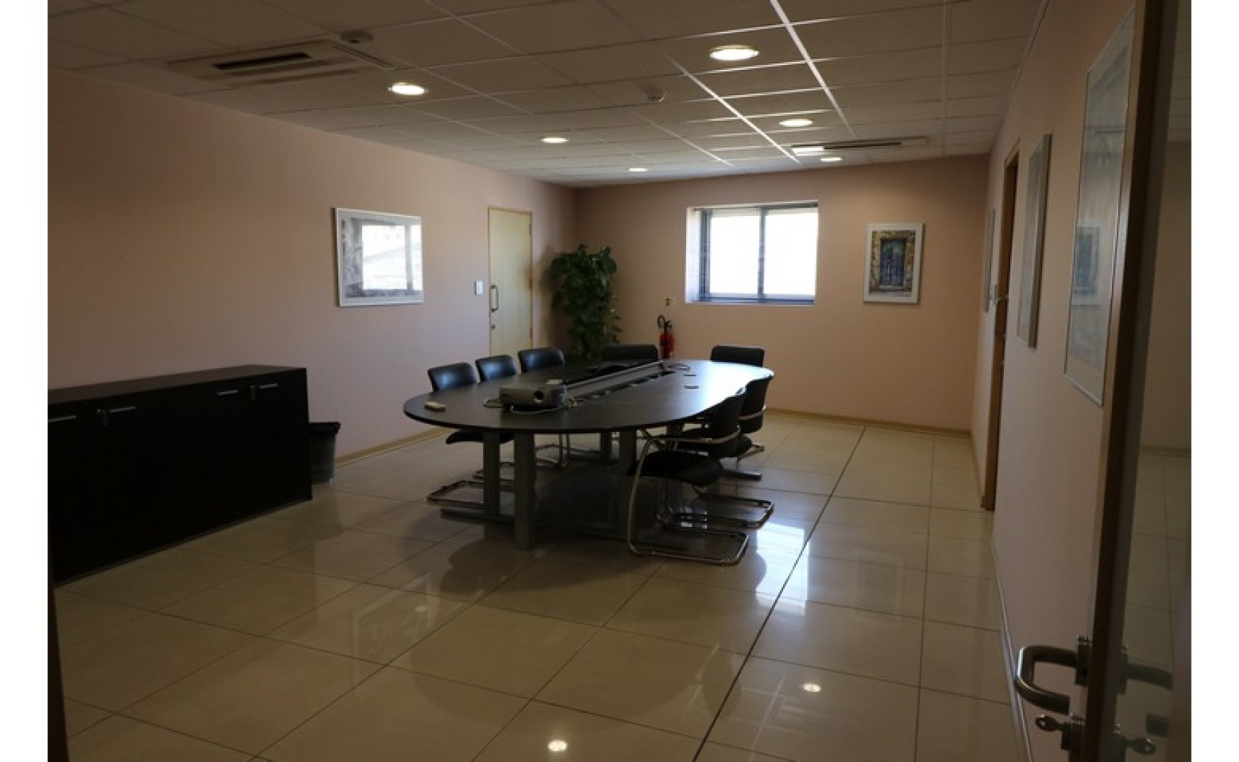 San Gwann 441sqm commercial premises in San Gwann