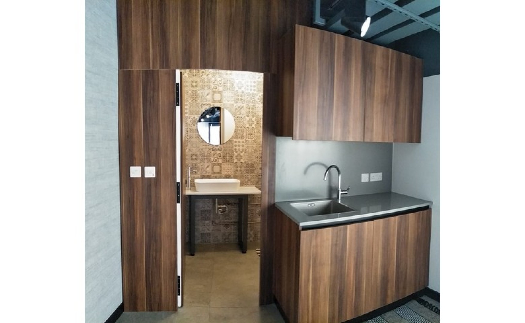 Shops for rent in Malta: Birkirkara 50sqm premises for rent