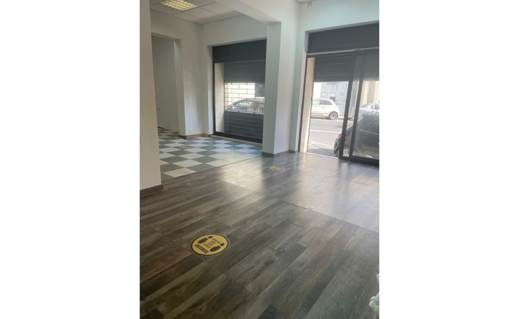Shop to let in Malta: Gzira 55sqm premises for rent with class 4B permits
